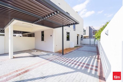 Casa urbana para venda em Dubai, EAU 3 quartos, 174.8 m2 № 645653 - foto 3