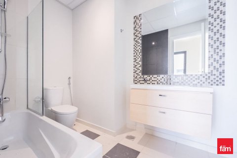 Shtëpi në qytet në Dubai, Emiratet e Bashkuara Arabe 3 dhoma gjumi, 174.8 m2. № 645653 - Foto 11