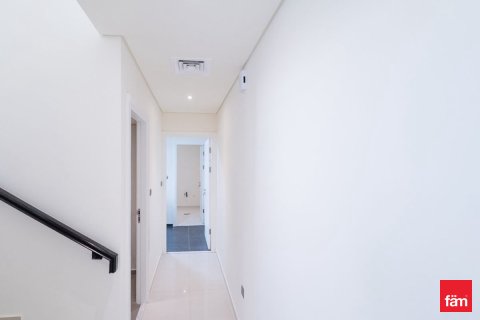 Shtëpi në qytet në Dubai, Emiratet e Bashkuara Arabe 3 dhoma gjumi, 174.8 m2. № 645653 - Foto 6