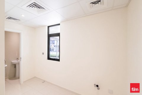 Shtëpi në qytet në Dubai, Emiratet e Bashkuara Arabe 3 dhoma gjumi, 174.8 m2. № 645653 - Foto 7