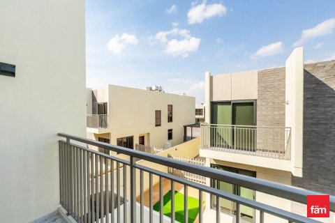 Shtëpi në qytet në Dubai, Emiratet e Bashkuara Arabe 3 dhoma gjumi, 174.8 m2. № 645653 - Foto 4