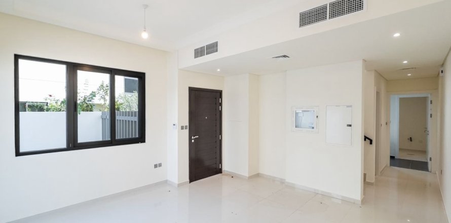 Shtëpi në qytet në Dubai, Emiratet e Bashkuara Arabe 3 dhoma gjumi, 174.8 m2. № 645653