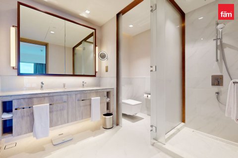 Apartmen di Dubai, UAE 2 bilik tidur, 102.5 meter persegi № 645654 - foto 12