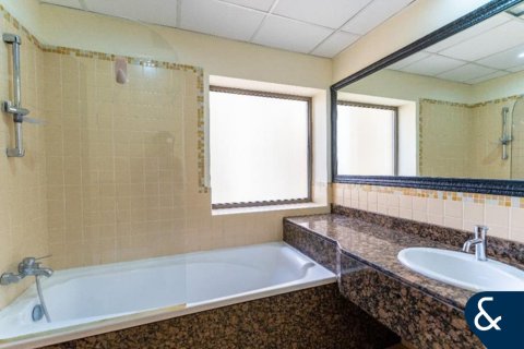 Wohnung zum Verkauf in Jumeirah Beach Residence, Dubai, VAE 2 Schlafzimmer, 120 m2 Nr. 667552 - Foto 17