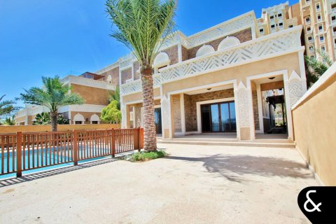 Vilă de vânzare în Palm Jumeirah, Dubai, EAU 5 dormitoare, 1292 mp.  №667548 - poză 25