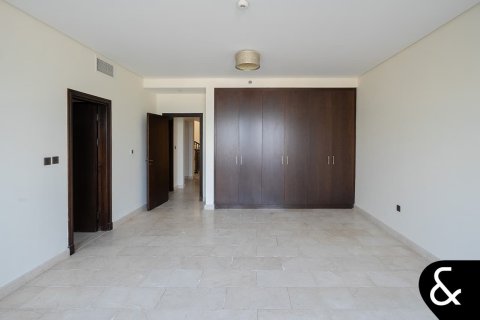 Vilă de vânzare în Palm Jumeirah, Dubai, EAU 5 dormitoare, 1292 mp.  №667548 - poză 9