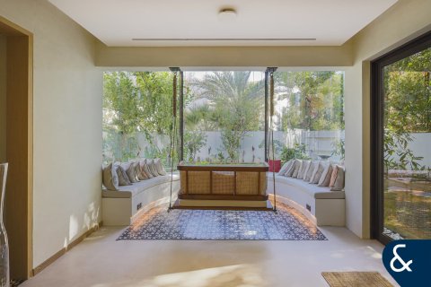 Vilă de vânzare în Meadows, Dubai, EAU 4 dormitoare, 465 mp. №667553 - poză 5