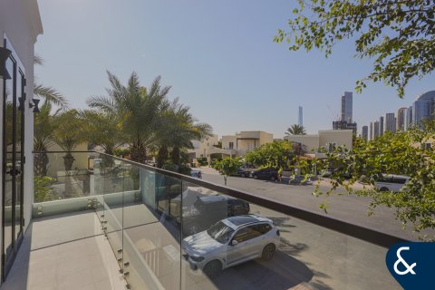 Vilă de vânzare în Meadows, Dubai, EAU 4 dormitoare, 465 mp. №667553 - poză 22