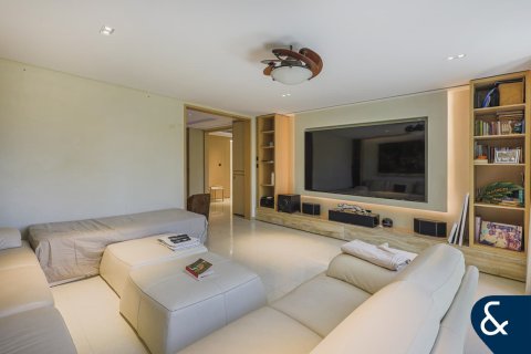 Vilă de vânzare în Meadows, Dubai, EAU 4 dormitoare, 465 mp. №667553 - poză 21