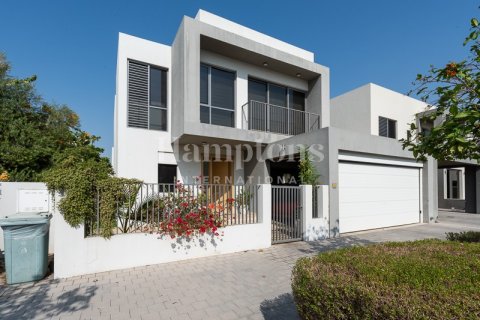 Villa zur Miete in Dubai Hills Estate, Dubai, VAE 4 Schlafzimmer, 412.11770800 m2 Nr. 751378 - Foto 25