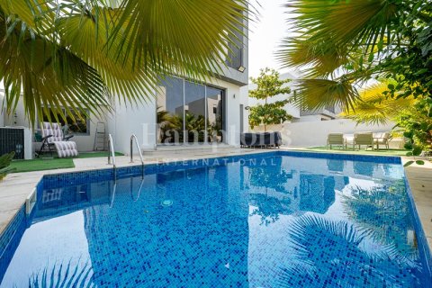 Villa zur Miete in Dubai Hills Estate, Dubai, VAE 4 Schlafzimmer, 412.11770800 m2 Nr. 751378 - Foto 12