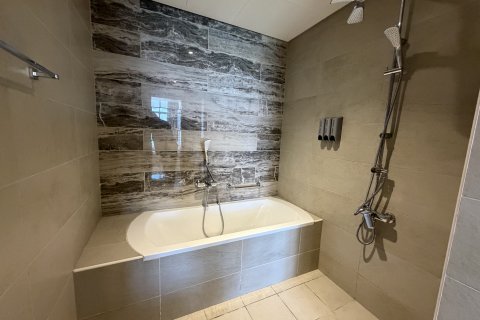 Apartment in Dubai, UAE 1 bedroom, 84 sq.m. № 751272 - photo 13