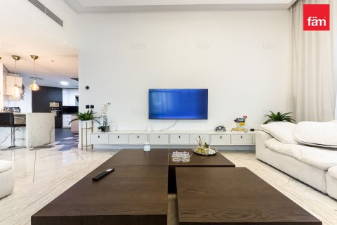 Apartment in Palm Jumeirah, Dubai, UAE 3 bedrooms, 208.3 sq.m. № 758418 - photo 5