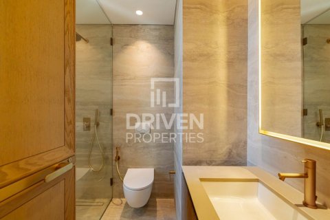 Villa in Jumeirah Islands, Dubai, UAE 4 bedrooms, 493 sq.m. № 602433 - photo 19