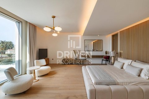 Villa in Jumeirah Islands, Dubai, UAE 4 bedrooms, 493 sq.m. № 602433 - photo 10