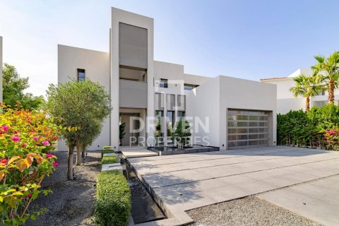 Villa in Jumeirah Islands, Dubai, UAE 4 bedrooms, 493 sq.m. № 602433 - photo 21