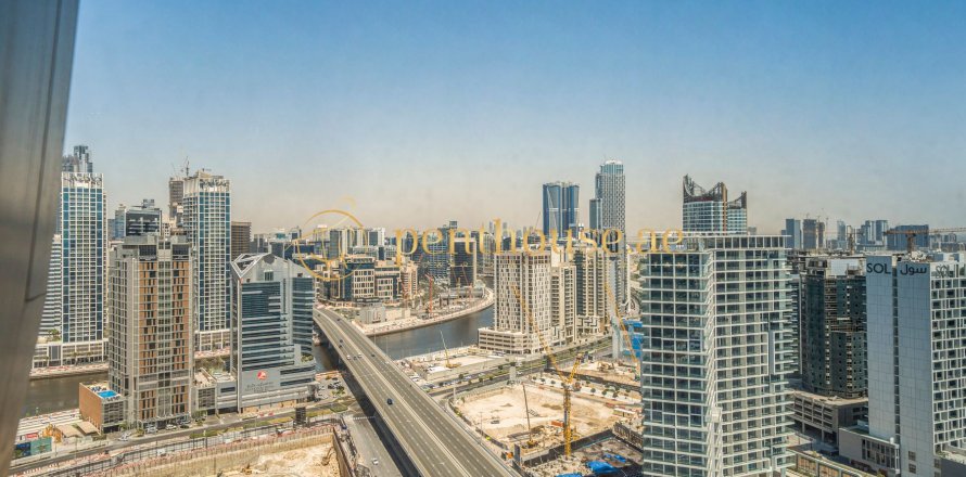 Appartamento a Business Bay, Dubai, EAU 1 camera da letto, 58 mq. № 593478