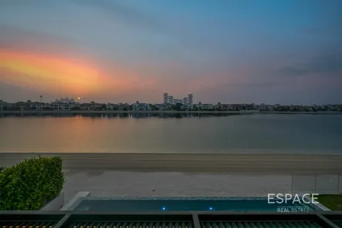 Palm Jumeirah、Dubai、UAE にあるヴィラ販売中 5ベッドルーム、594 m2、No649906 - 写真 12