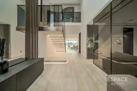 Villa te koop in Palm Jumeirah, Dubai, VAE 5 slaapkamers, 594 vr.m., nr 649906 - foto 6