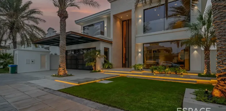 Villa in Palm Jumeirah, Dubai, VAE 5 slaapkamers, 594 vr.m. nr 649906
