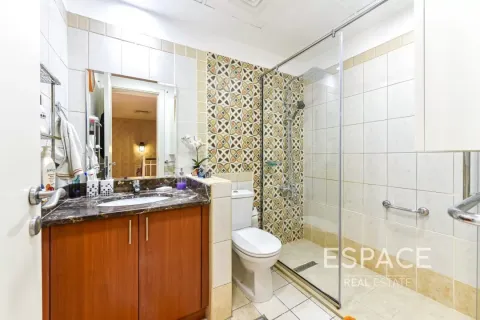 Villa till försäljning i The Springs, Dubai, UAE 3 sovrum, 237 kvm Nr. 649905 - fotografi 8