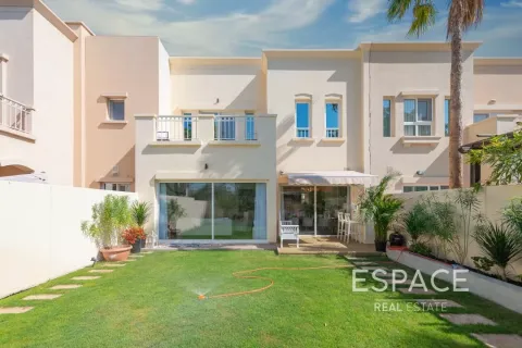 Villa till försäljning i The Lakes, Dubai, UAE 3 sovrum, 234 kvm Nr. 649908 - fotografi 20