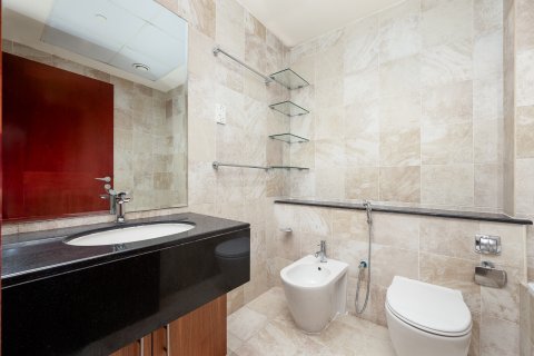 Apartament de închiriat în Dubai Marina, Dubai, EAU 3 dormitoare, 166.77 mp.  №750211 - poză 4