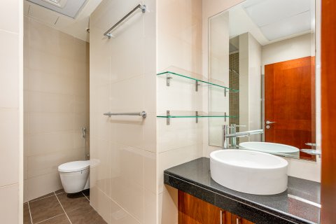 Apartament de închiriat în Dubai Marina, Dubai, EAU 3 dormitoare, 166.77 mp.  №750211 - poză 8