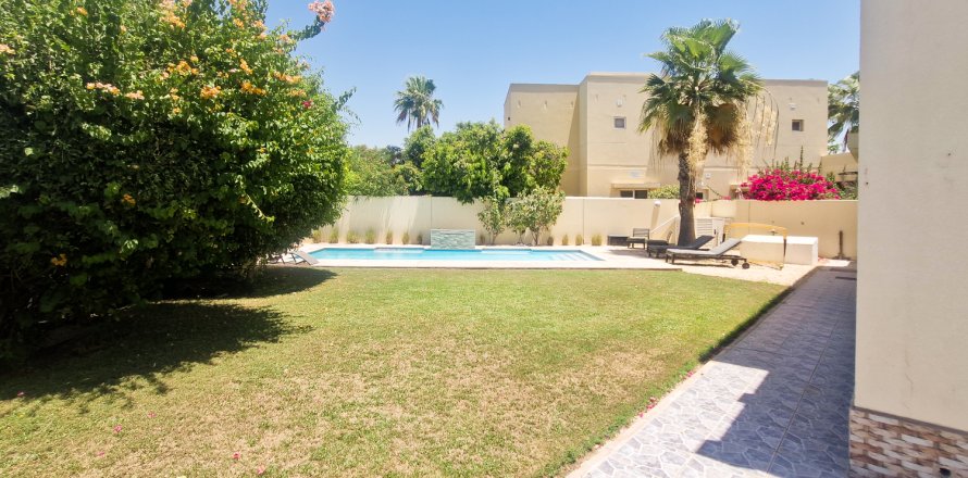 Villa itt: Meadows, Dubai, EAE, 6 hálószoba, 796.56 m², azonosító: 750216