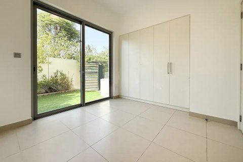 Rijtjeshuis te huur in Arabian Ranches 2, Dubai, VAE 4 slaapkamers, 259.29 vr.m., nr 750215 - foto 4