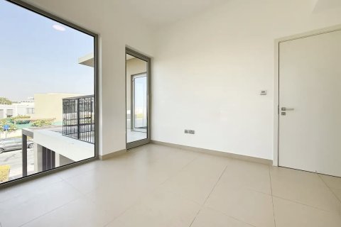 Rijtjeshuis te huur in Arabian Ranches 2, Dubai, VAE 4 slaapkamers, 259.29 vr.m., nr 750215 - foto 8