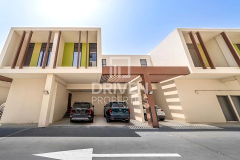 Dubai South (Dubai World Central), Dubai, संयुक्त अरब अमीरात में डुप्लेक्स, 3 बेडरूम, 245 वर्ग मीटर, संख्या 655069 - फ़ोटो 1