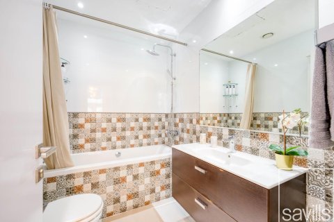 Müüa korter asukohaga Dubai Marina, Dubai, AÜE: 2 magamistoaga, 110.74 m² Nr 747258 - pilt 6