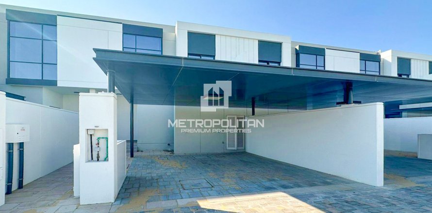 Shtëpi në qytet në Al Furjan, Dubai, Emiratet e Bashkuara Arabe 3 dhoma gjumi, 244 m2. № 592677