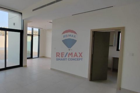 Řadový dům v Al Furjan, Dubai, SAE 4 ložnice, 357.9 m² Č.: 571402 - fotografie 6