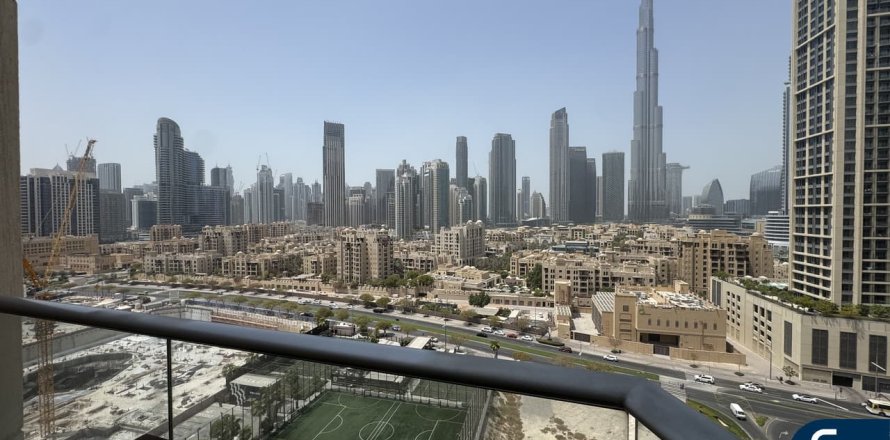 דירה ב Downtown Dubai (Downtown Burj Dubai), Dubai, איחוד האמירויות 2 חדרי שינה, 138 מ"ר מספר 667179