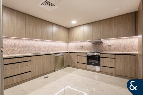 Villa à vendre à Dubai Marina, Dubai, EAU 3 chambres, 811 m2 № 667182 - photo 7