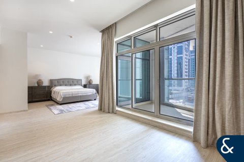Villa à vendre à Dubai Marina, Dubai, EAU 3 chambres, 811 m2 № 667182 - photo 8