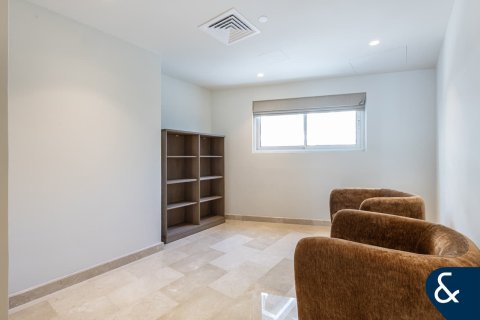 Villa à vendre à Dubai Marina, Dubai, EAU 3 chambres, 811 m2 № 667182 - photo 15