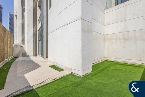 Villa à vendre à Dubai Marina, Dubai, EAU 3 chambres, 811 m2 № 667182 - photo 5