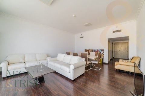 Lägenhet till försäljning i Jumeirah Beach Residence, Dubai, UAE 3 sovrum, 168 kvm Nr. 648958 - fotografi 1