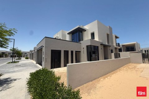 Kamienica do wynajęcia w Jebel Ali, Dubai, ZEA 4 sypialnie, 343.3 mkw., nr 716031 - zdjęcie 2