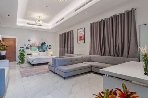 Vila u Al Jafiliya, Dubai, UAE 16 spavaćih soba, 929 m2 Br. 681421 - fotografija 6
