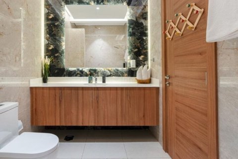 Vila u Al Jafiliya, Dubai, UAE 16 spavaćih soba, 929 m2 Br. 681421 - fotografija 13