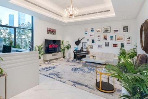 Vila u Al Jafiliya, Dubai, UAE 16 spavaćih soba, 929 m2 Br. 681421 - fotografija 12
