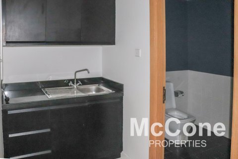 Kancelář v Jumeirah Lake Towers, Dubai, SAE 102.19 m² Č.: 586857 - fotografie 15