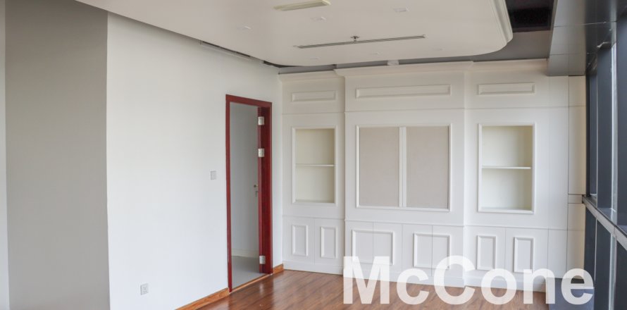 Kancelář v Jumeirah Lake Towers, Dubai, SAE 102.19 m² Č.: 586857