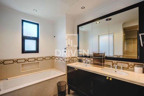 Villa in Arabian Ranches 2, Dubai, UAE 6 bedrooms, 760.78 sq.m. № 746016 - photo 20