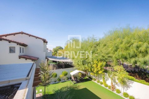 Villa à Arabian Ranches 2, Dubai, EAU: 6 chambres, 760.78 m2 № 746016