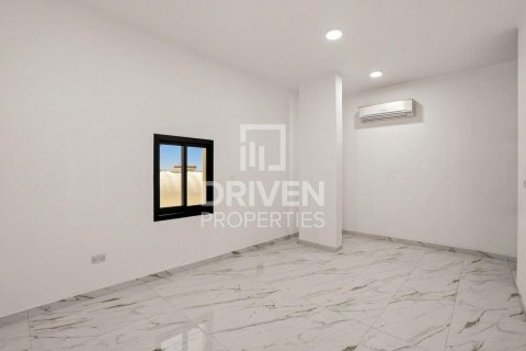 Nadd Al Sheba, Dubai, BAE’de kiralık villa 5 yatak odası, 929.96 m² No 746014 - fotoğraf 16